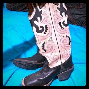 Women’s western boots